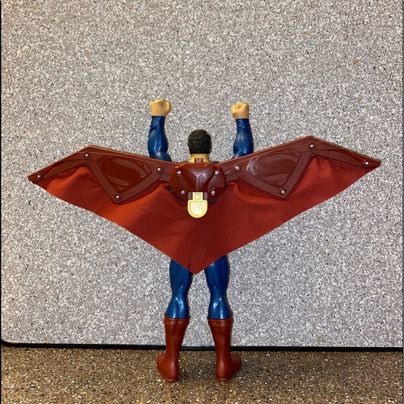 DC Comics Heat Vision Superman Action Figure - Picture 10 of 11
